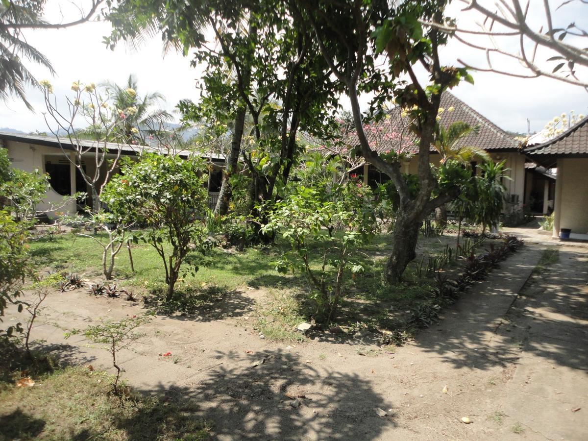 Pakuna Beach Senggigi Exterior foto
